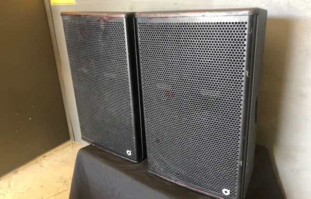 Quest QM350i Speakers